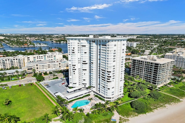 bird's eye view with a water view