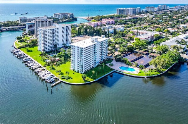 bird's eye view featuring a water view