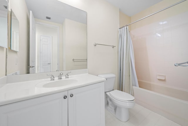 full bathroom featuring toilet, vanity, and shower / bath combo with shower curtain