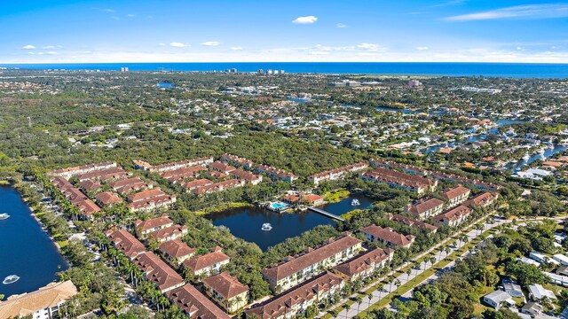 bird's eye view featuring a water view