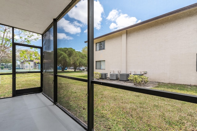 view of unfurnished sunroom