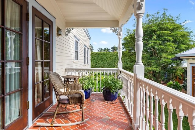 balcony with a porch