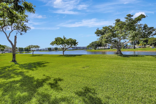 view of yard with a water view