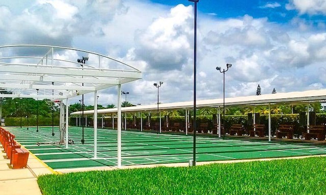 38 Farnham B, Deerfield Beach, FL 33442 - surrounding community with shuffleboard