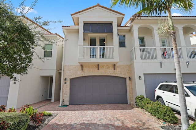 view of front of house with a garage