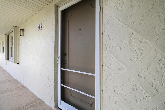 view of entrance to property