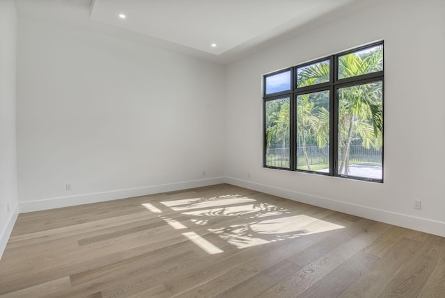 18416 Symphony Ct, Jupiter, FL 33458 - unfurnished room with baseboards, light wood-type flooring, and recessed lighting