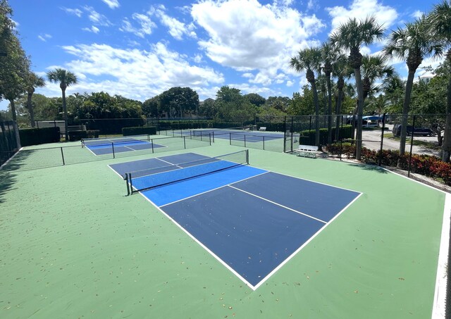 545 Bay Colony Dr N, Juno Beach, FL 33408 - view of tennis court