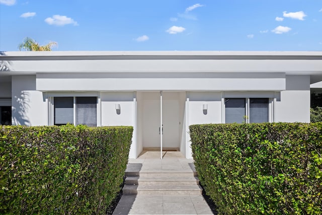 view of entrance to property