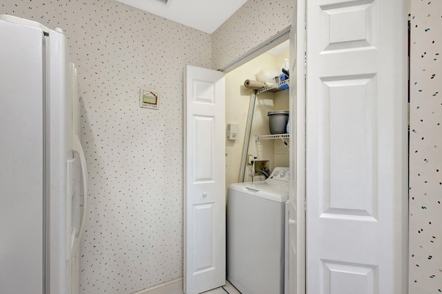 laundry area with washer / clothes dryer