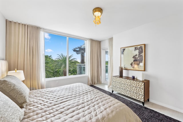 bedroom with carpet flooring