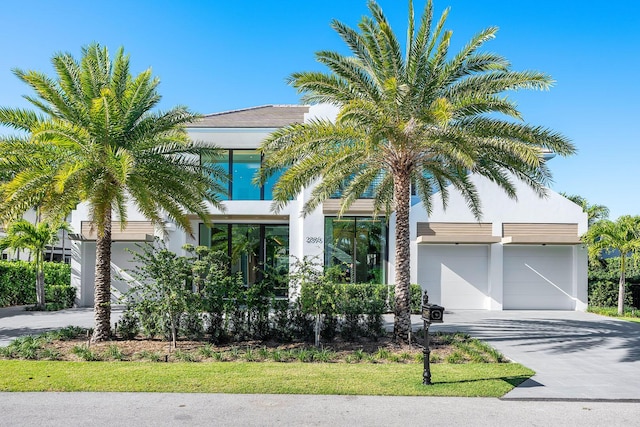 view of front of house featuring a garage