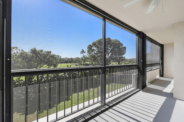 balcony with ceiling fan