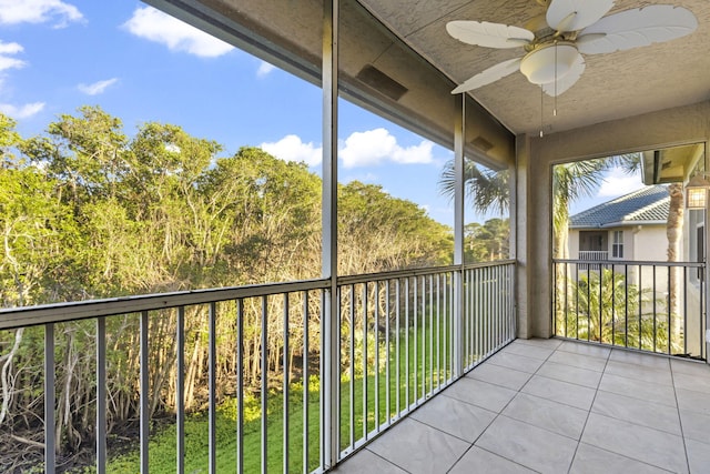 balcony with ceiling fan