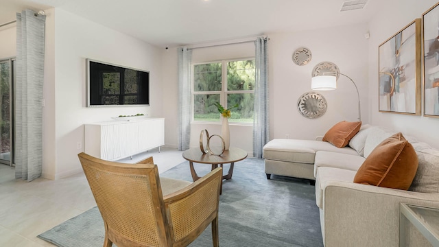 4601 SW Savona Blvd, Port Saint Lucie, FL 34953 - living room with visible vents