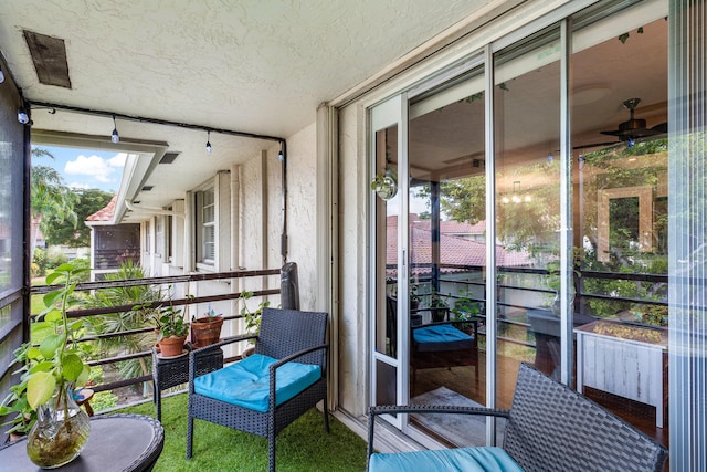 1124 NW 13th St Unit 218A, Boca Raton, FL 33486 - view of sunroom