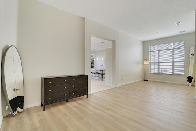 empty room featuring light hardwood / wood-style flooring