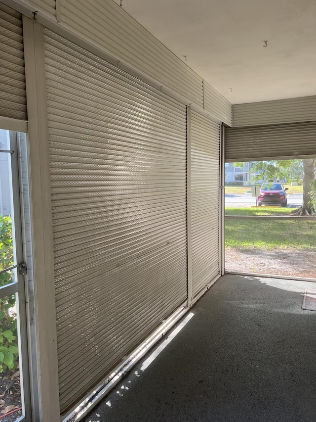 886 Flanders S, Delray Beach, FL 33484 - view of garage