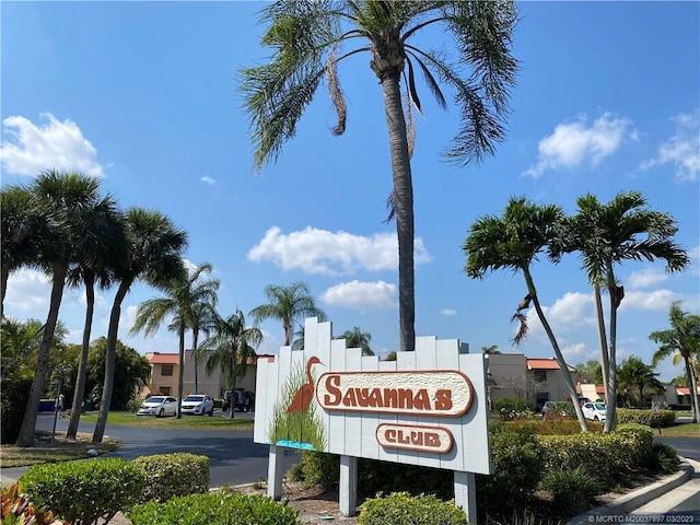 view of community / neighborhood sign