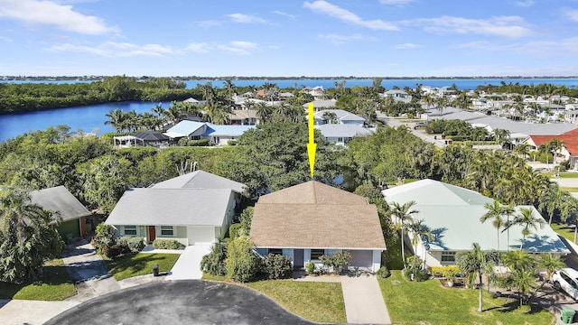 bird's eye view featuring a water view