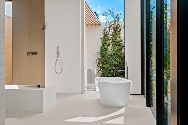 35 Spoonbill Rd, Manalapan, FL 33462 - full bathroom featuring a freestanding tub
