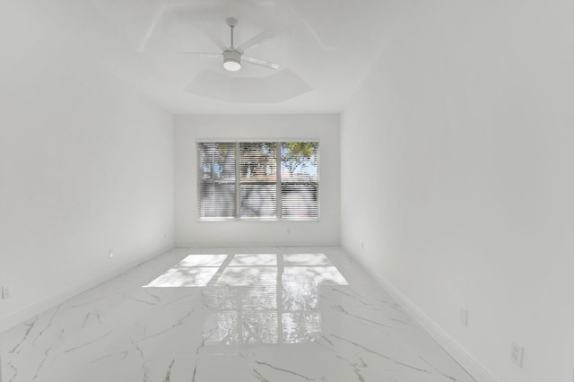 unfurnished room featuring ceiling fan