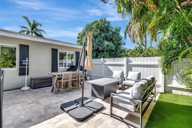 view of patio featuring outdoor lounge area