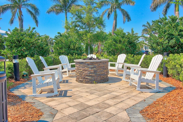 view of patio featuring an outdoor fire pit