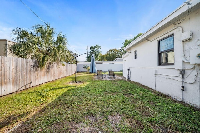 611 Monceaux Rd, West Palm Beach, FL 33405 - view of yard