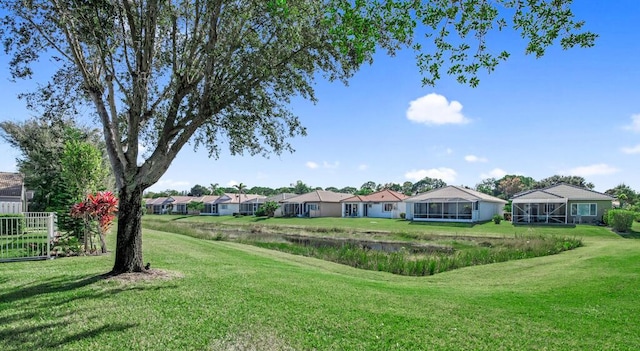 view of yard featuring a water view