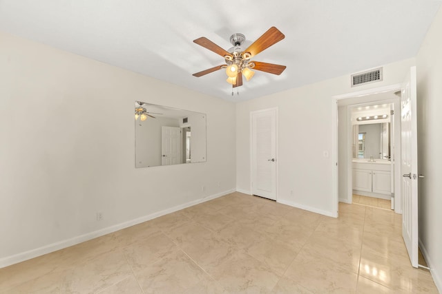 empty room with ceiling fan