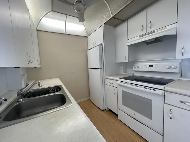 kitchen featuring sink, white cabinetry, ceiling fan, white appliances, and light hardwood / wood-style floors