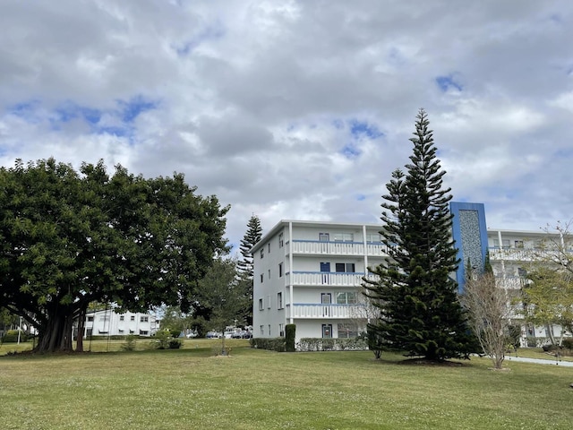 view of building exterior