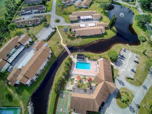 bird's eye view featuring a water view