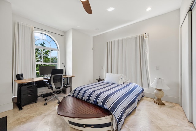 bedroom featuring a closet, a ceiling fan, and recessed lighting