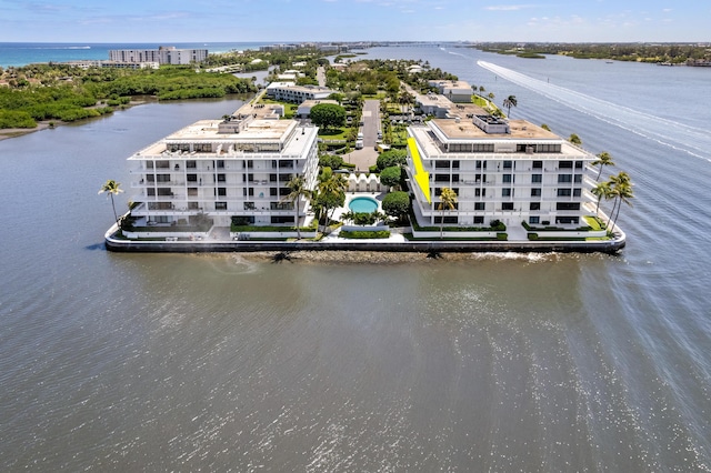 bird's eye view featuring a water view