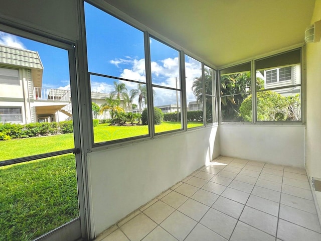 view of unfurnished sunroom