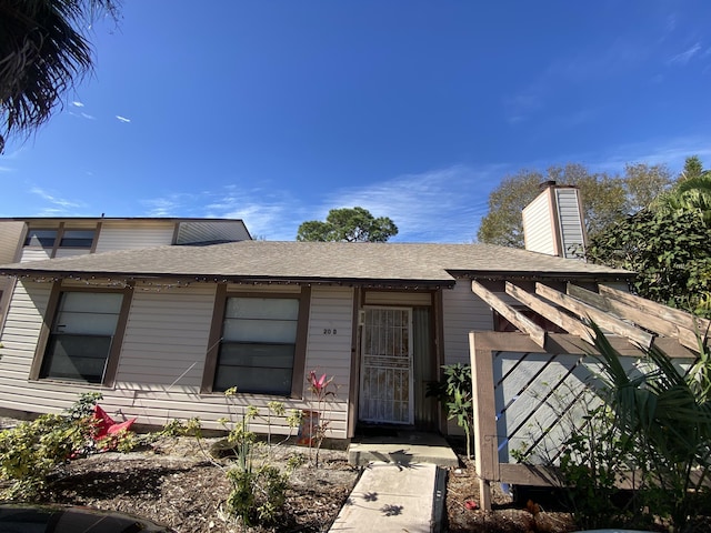 view of front of home