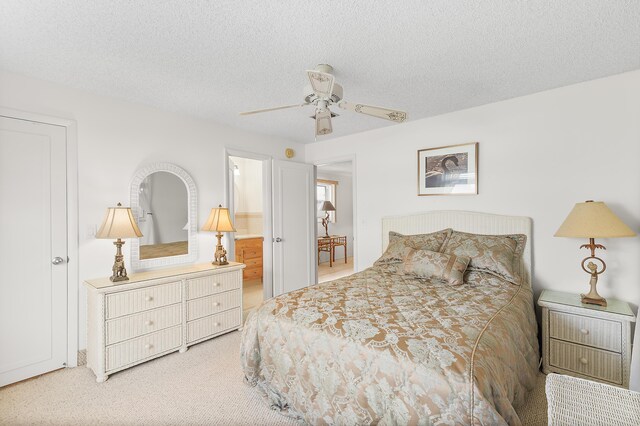 dining room featuring carpet floors, plenty of natural light, and crown molding