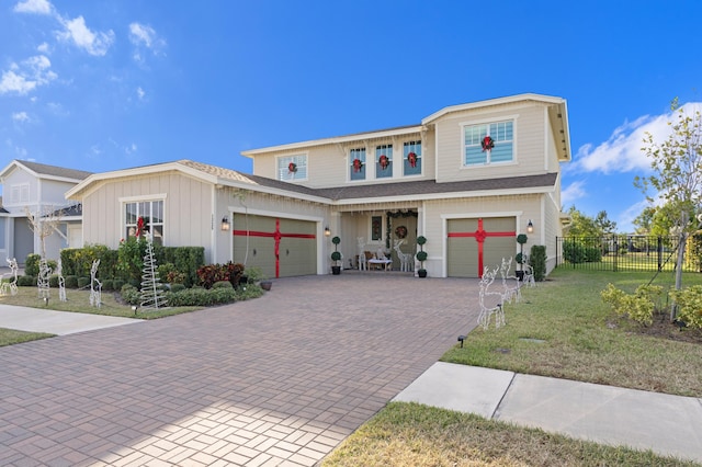 view of front of property with a front lawn