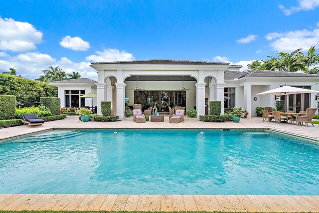 11773 Calleta Ct, Palm Beach Gardens, FL 33418 - bird's eye view of a pool area