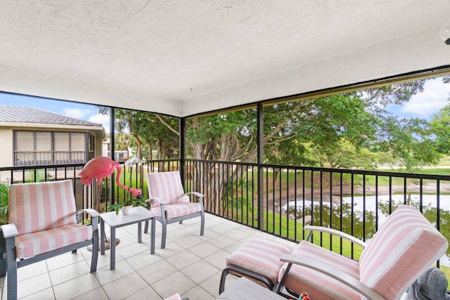 view of sunroom / solarium