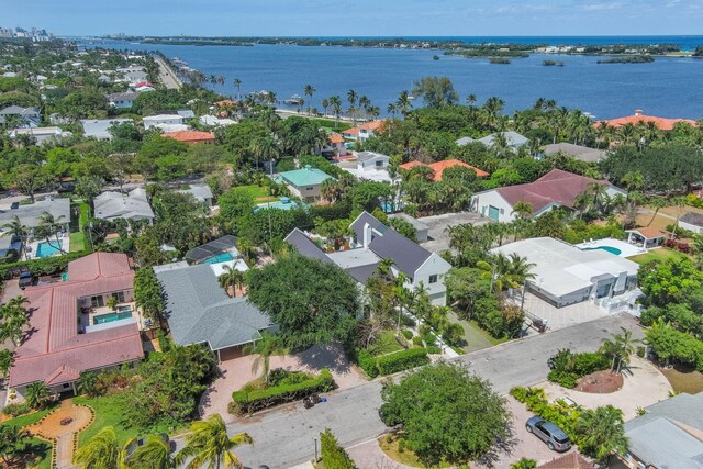 bird's eye view featuring a water view