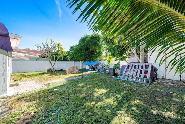 232 SW 6th Ave, Boynton Beach, FL 33435 - view of fenced backyard