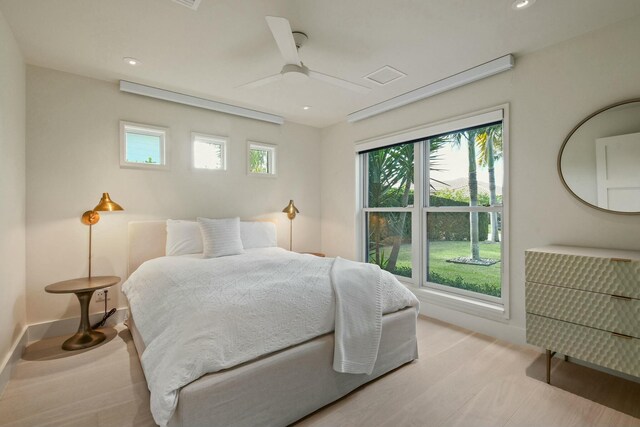 bedroom featuring ceiling fan