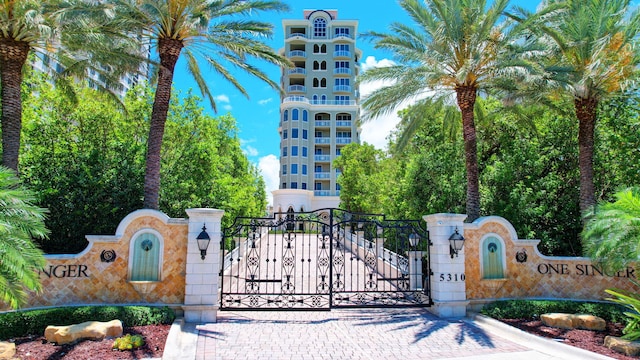 5310 N Ocean Dr Unit Ph-1201, Singer Island, FL 33404 - view of gate with fence