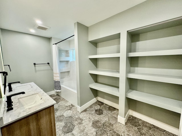 bathroom with vanity