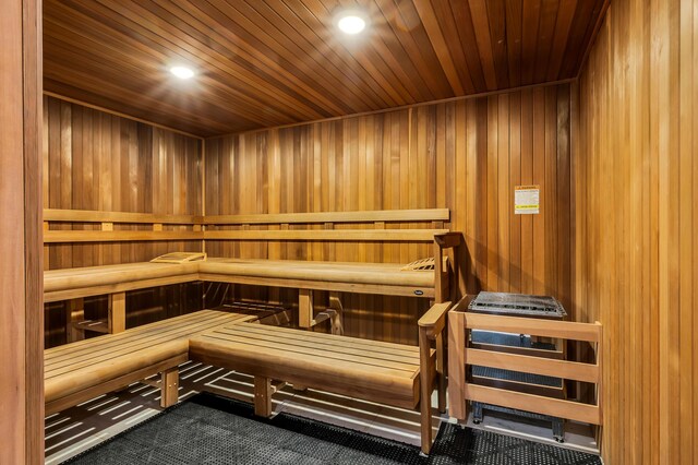 view of sauna / steam room