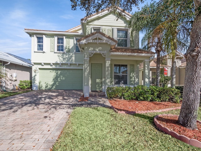 view of front of house featuring a garage