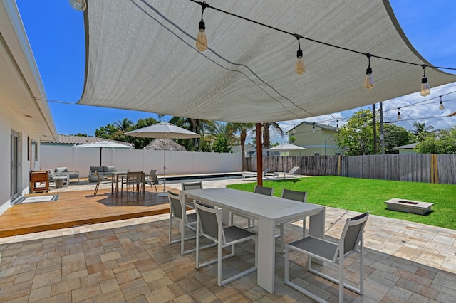 view of patio with an outdoor hangout area and a deck